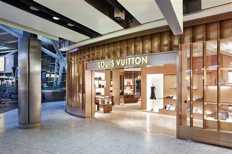 louis vuitton heathrow.